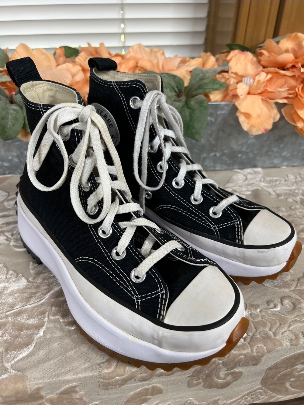 Converse Run Star Hike HIGH Top Unisex Sneakers 166800C Black Canvas - Picture 2 of 11